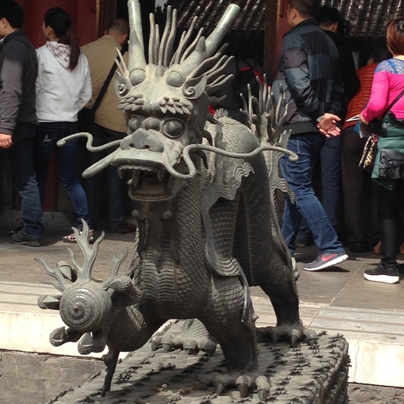 Meet your Posher, Tracey. - Picture 2 of 3